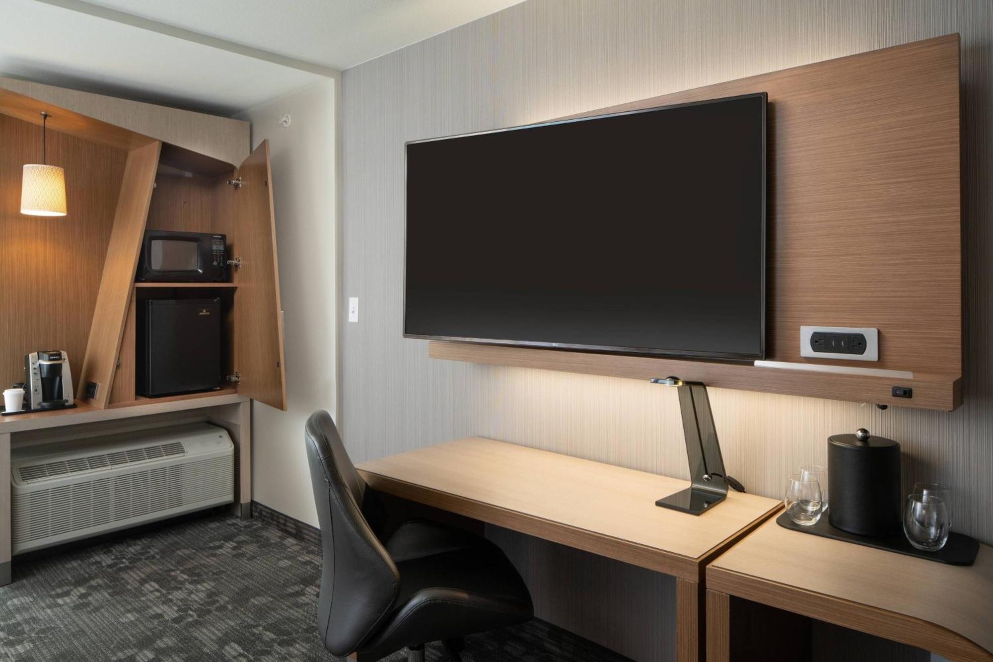 Courtyard By Marriott Lafayette South Ξενοδοχείο Εξωτερικό φωτογραφία